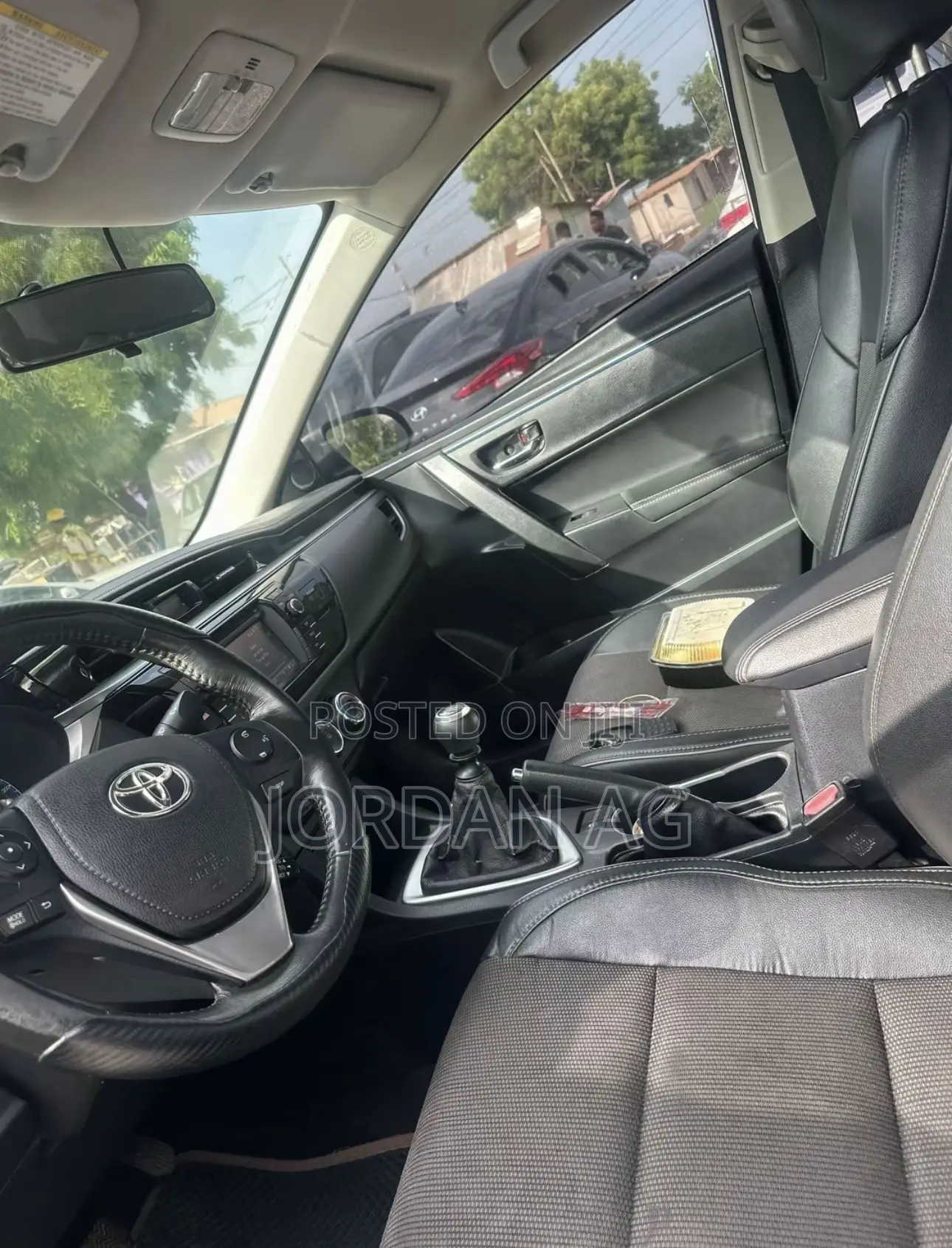 Toyota Corolla 2015 White