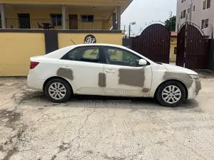 Kia Forte 2012 White