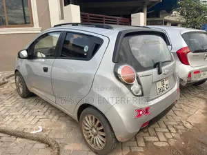 Chevrolet Spark 1LT 2013 Silver