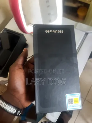 New Samsung Galaxy S20 Ultra 5G 128 GB Black