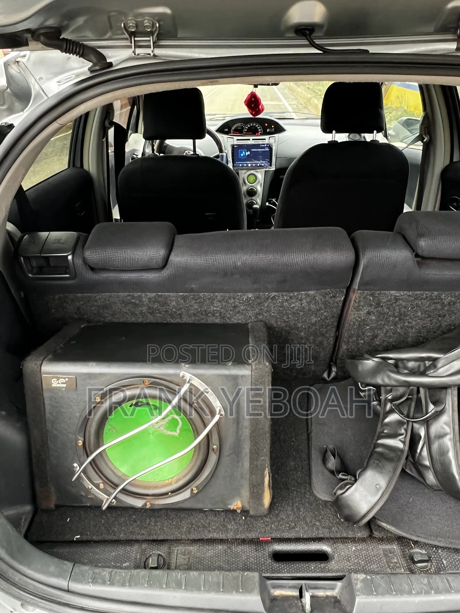 Toyota Vitz 2010 Gray