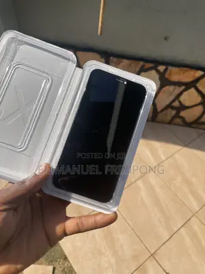 Icloud Xr Screen