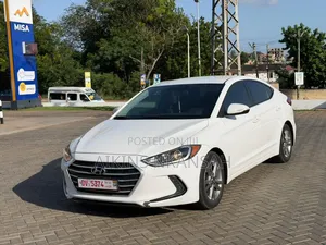 Hyundai Elantra Sport 2018 White