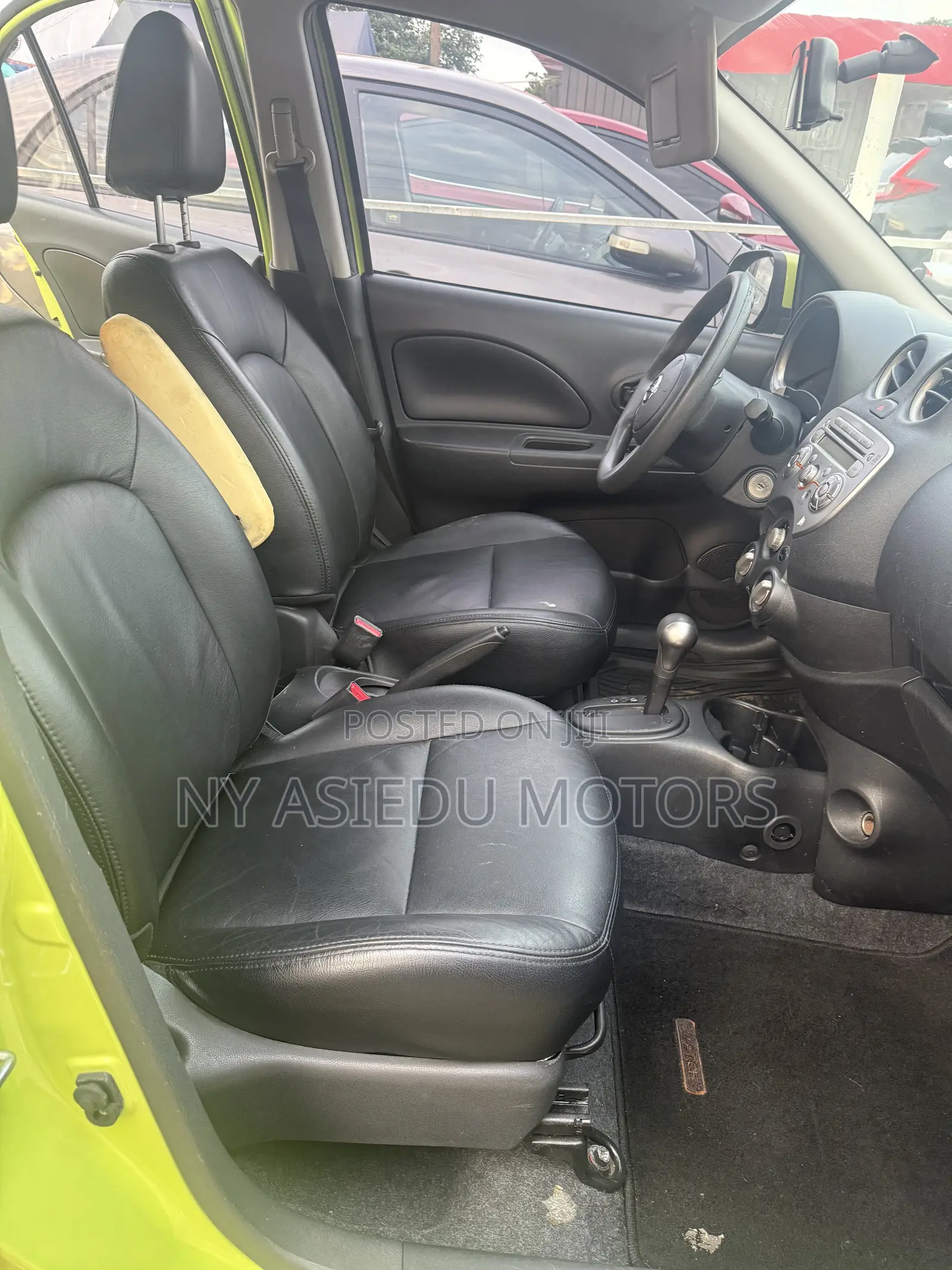 Nissan March 1.2 FWD 2011 Green