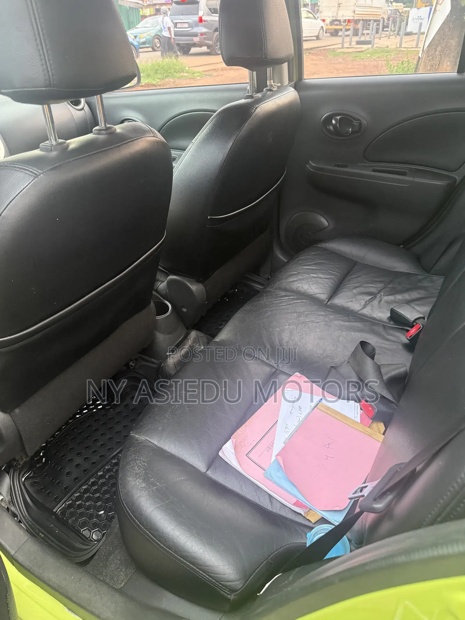 Nissan March 1.2 FWD 2011 Green