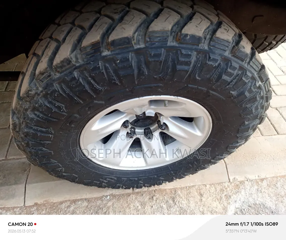 Toyota Land Cruiser 2011 Gray