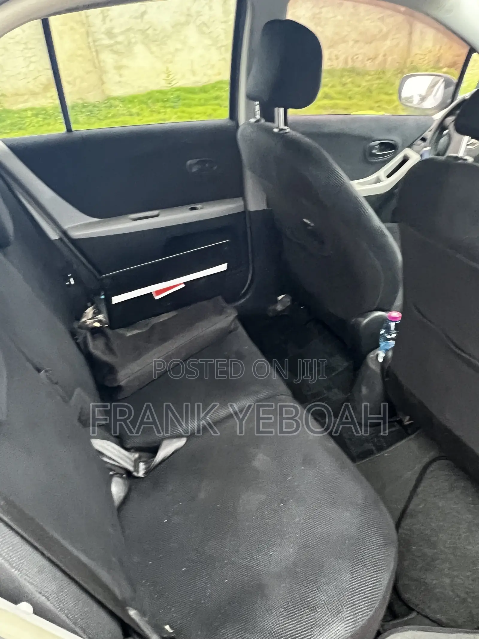Toyota Vitz 2010 Gray