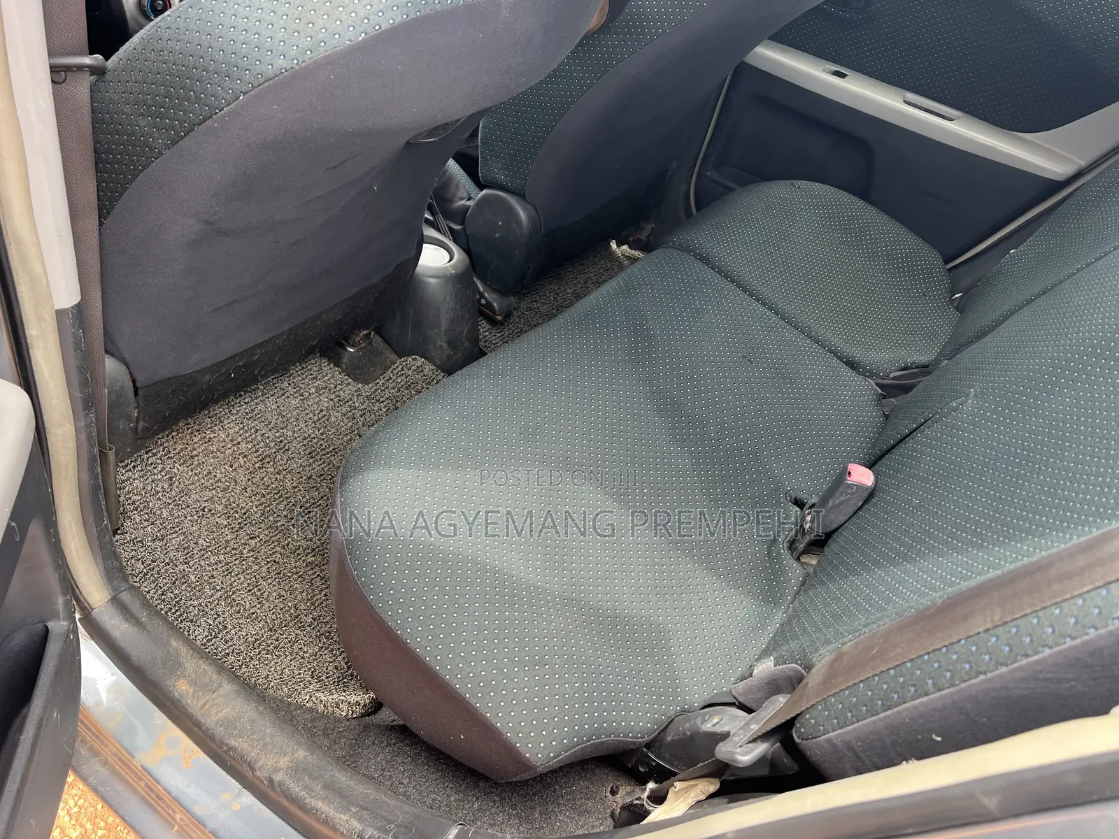 Toyota Vitz 1.5 FWD 3dr 2010 Beige