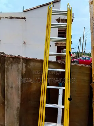 Fibreglass 3x9 Extension Ladder