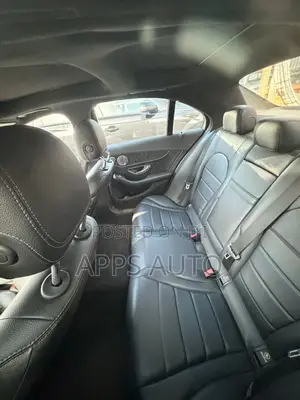 Mercedes-Benz C300 Luxury 4dr RWD Sedan (2.0L 4cyl 7A) 2015 Black