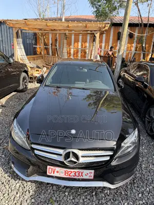 Mercedes-Benz C300 Luxury 4dr RWD Sedan (2.0L 4cyl 7A) 2015 Black