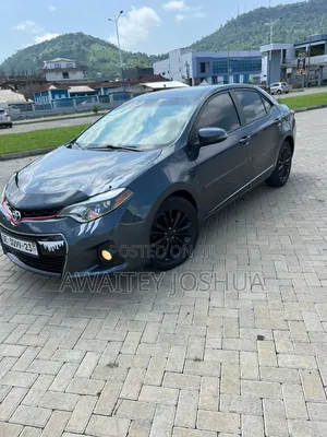 Toyota Corolla 2015 Green