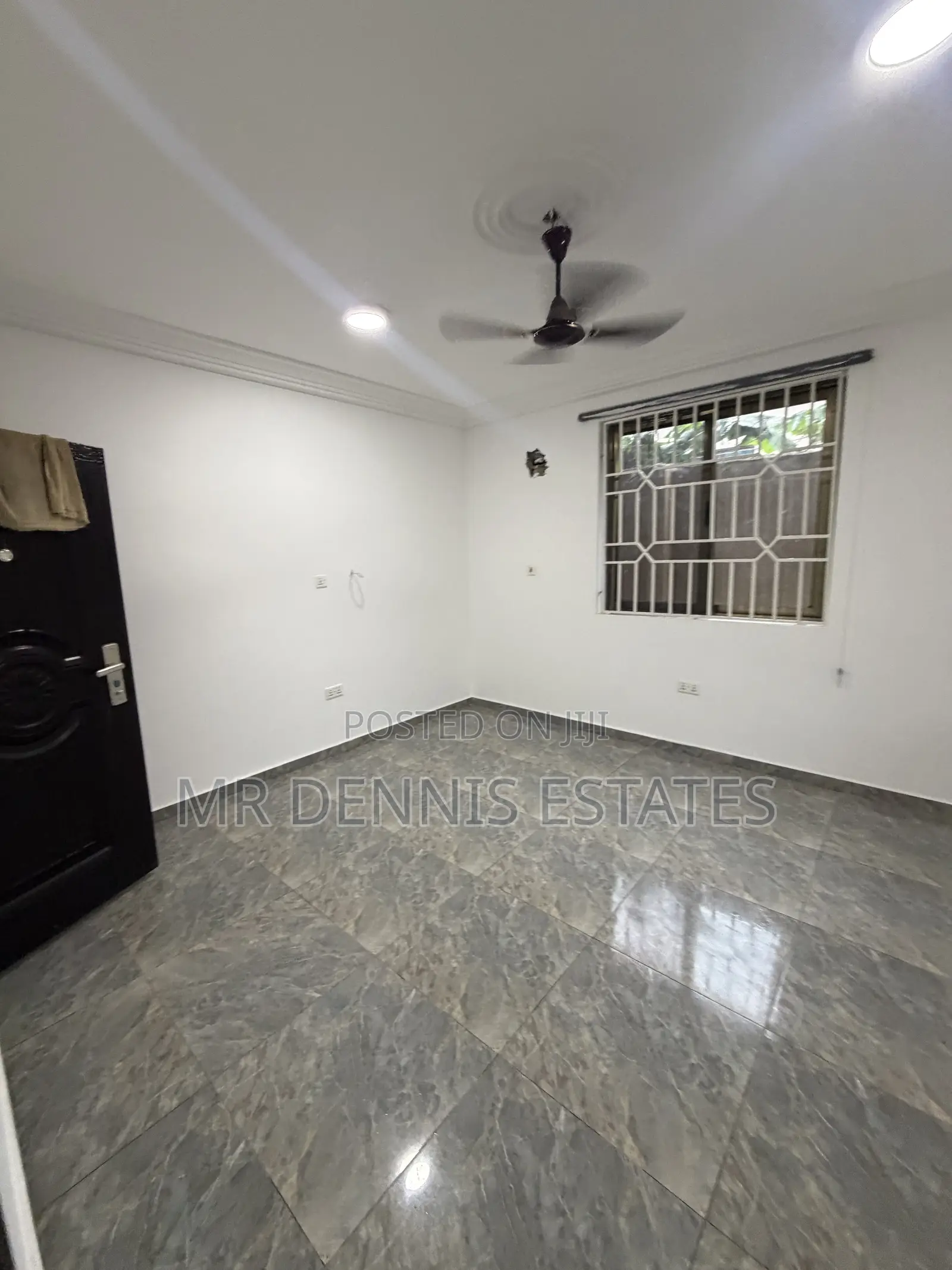 2bdrm Apartment in New Bortianor, West Hills Mall Area for rent