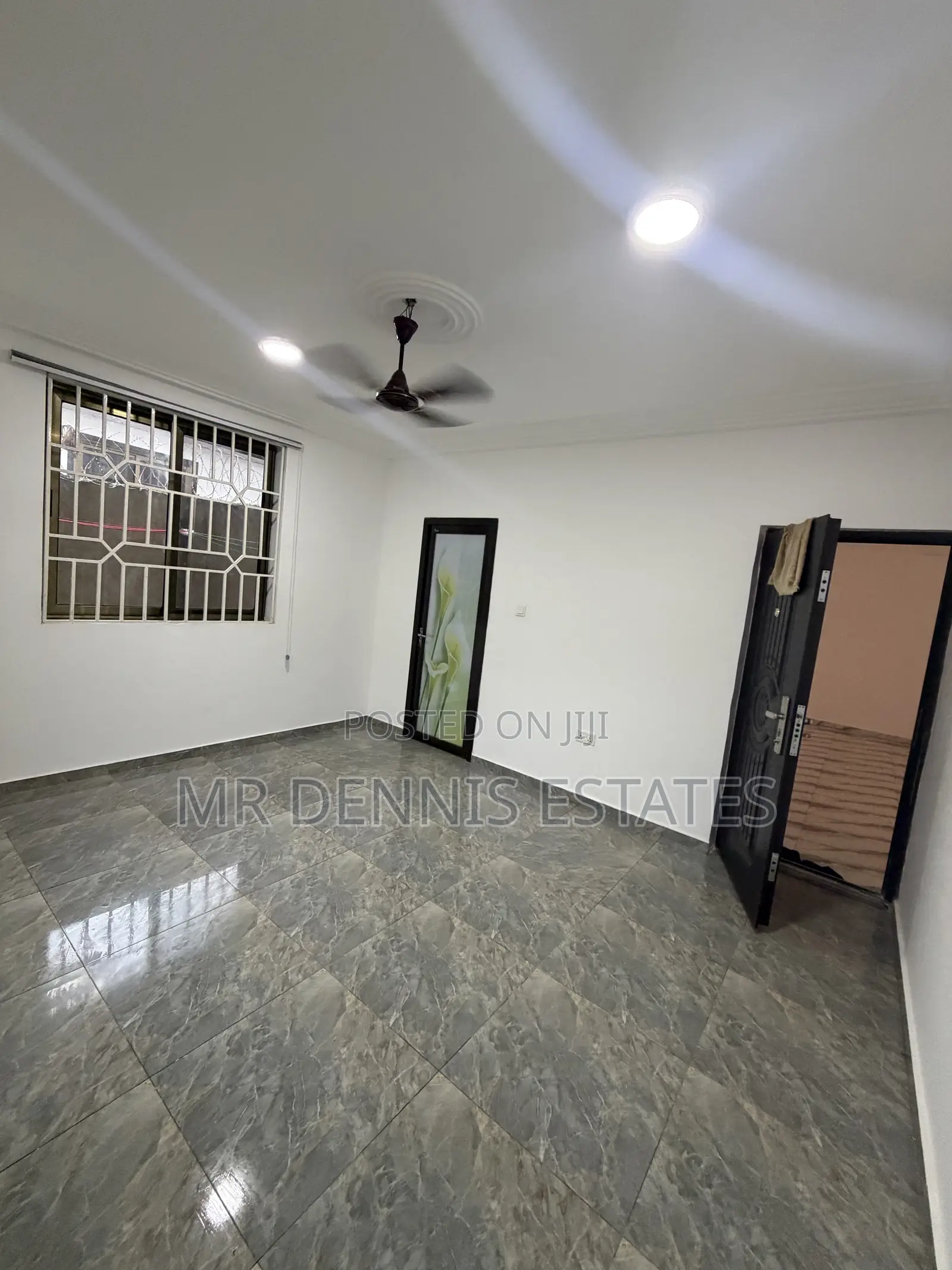 2bdrm Apartment in New Bortianor, West Hills Mall Area for rent