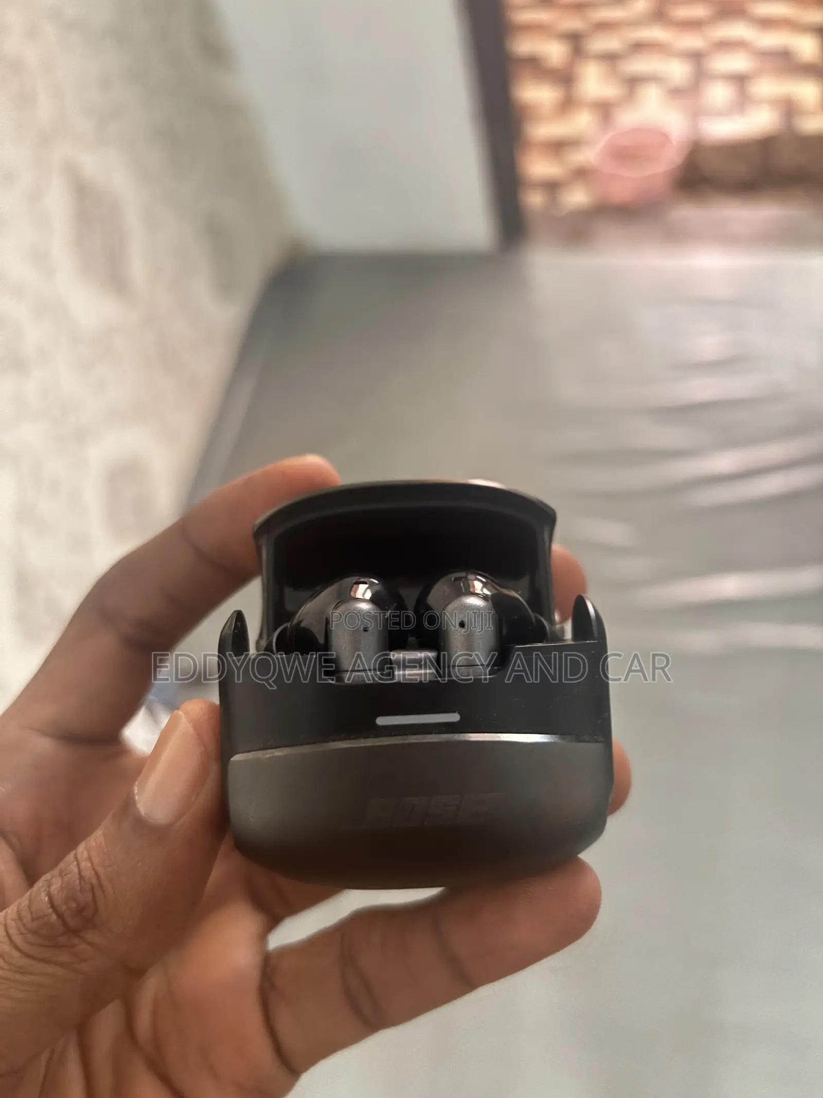 Bose Airpod