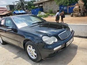 Mercedes-Benz C250 2005 Black