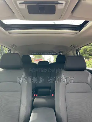Honda CR-V 2025 White