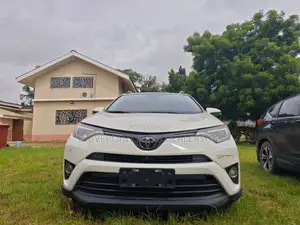 Toyota RAV4 2019 White