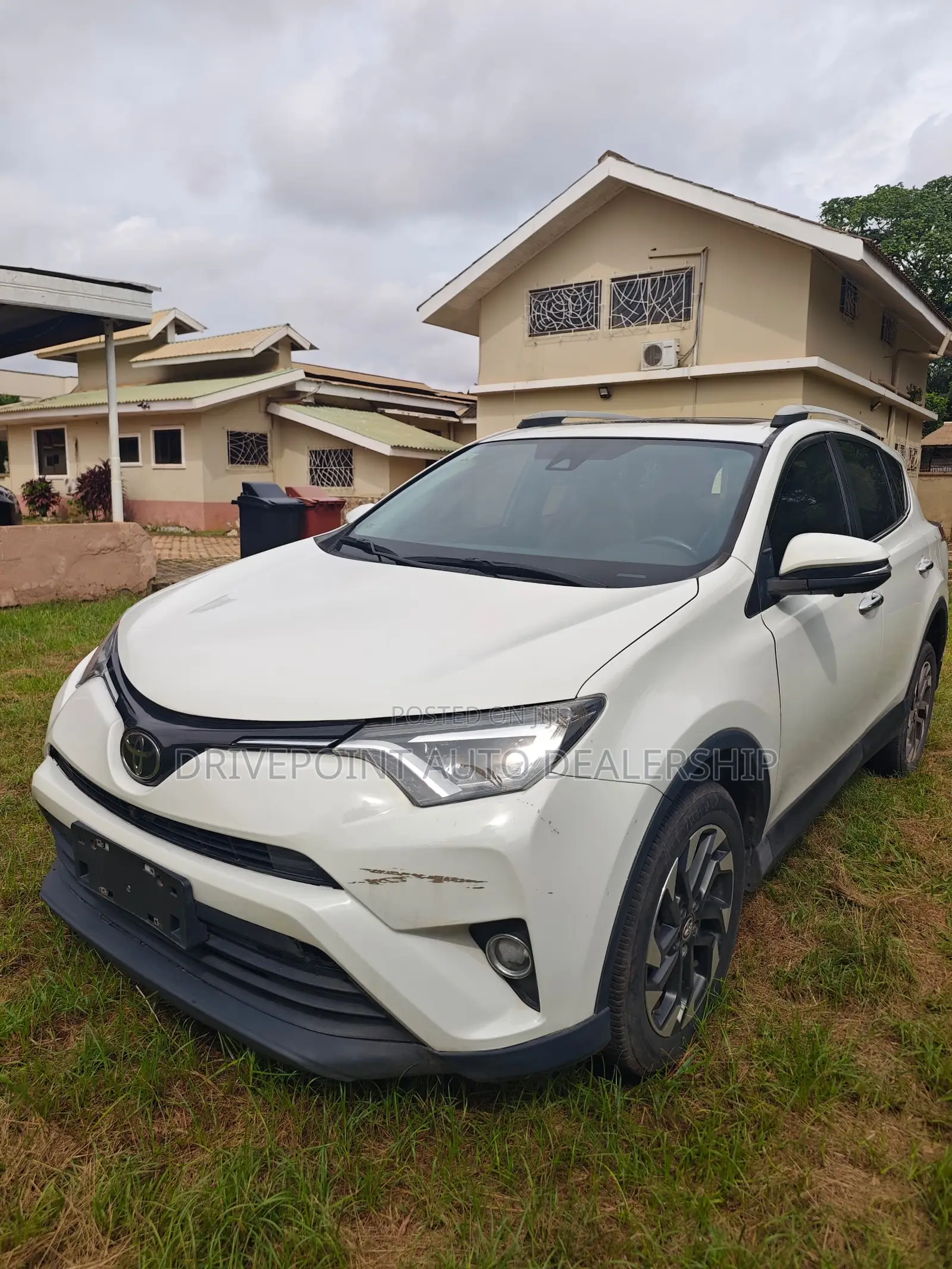 Toyota RAV4 2019 White