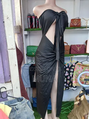 Muna's Clothes And Bags