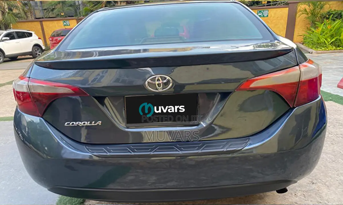 Rent a Car - Toyota Corolla Saloon Car