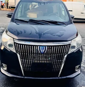 Toyota Esquire 2017 Black