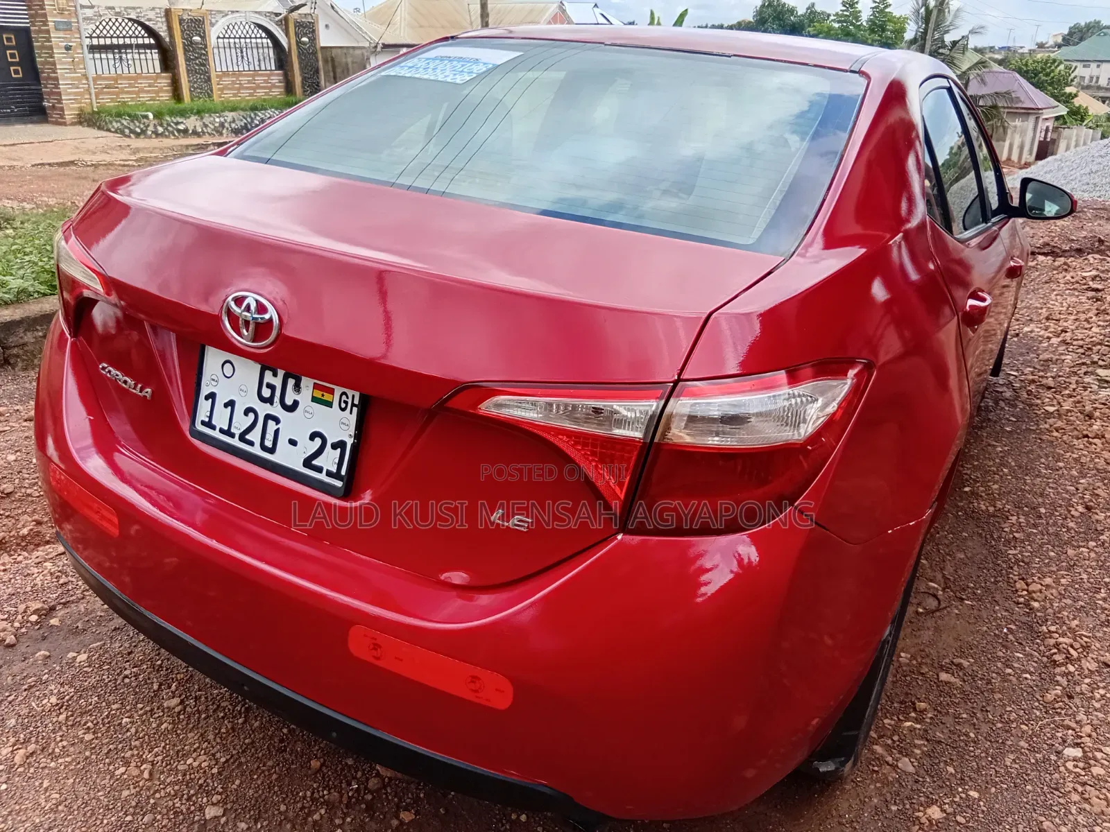Toyota Corolla 2016 Red