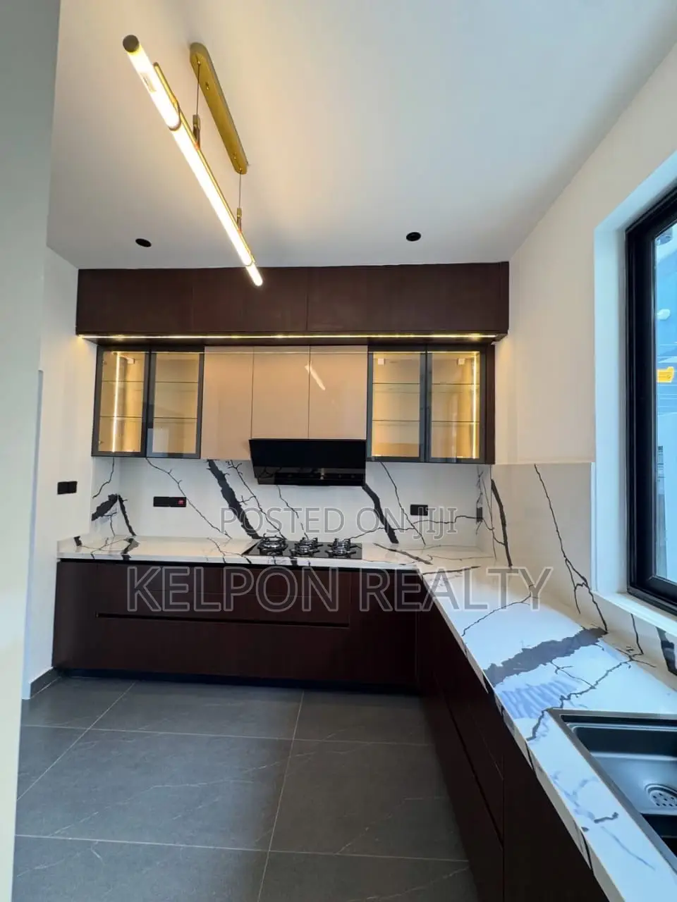 4bdrm Duplex in Oyarifa, Owusu Ansah for sale