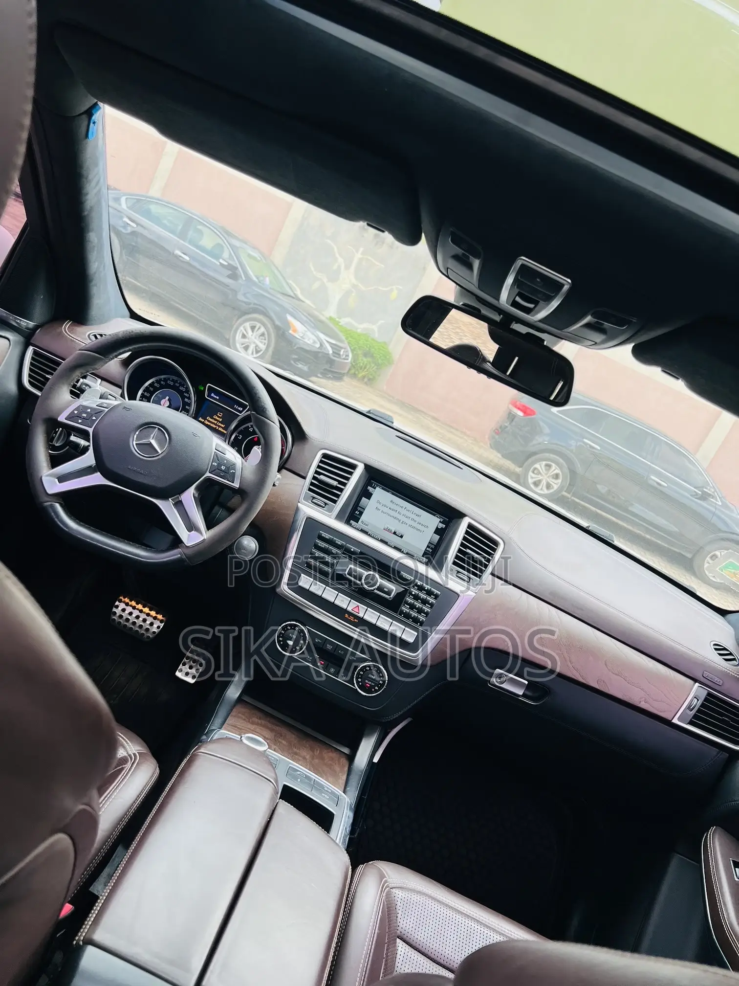 Mercedes-Benz GL-Class GL63 AMG 4dr SUV AWD (5.5L 8cyl Turbo 7A) 2015