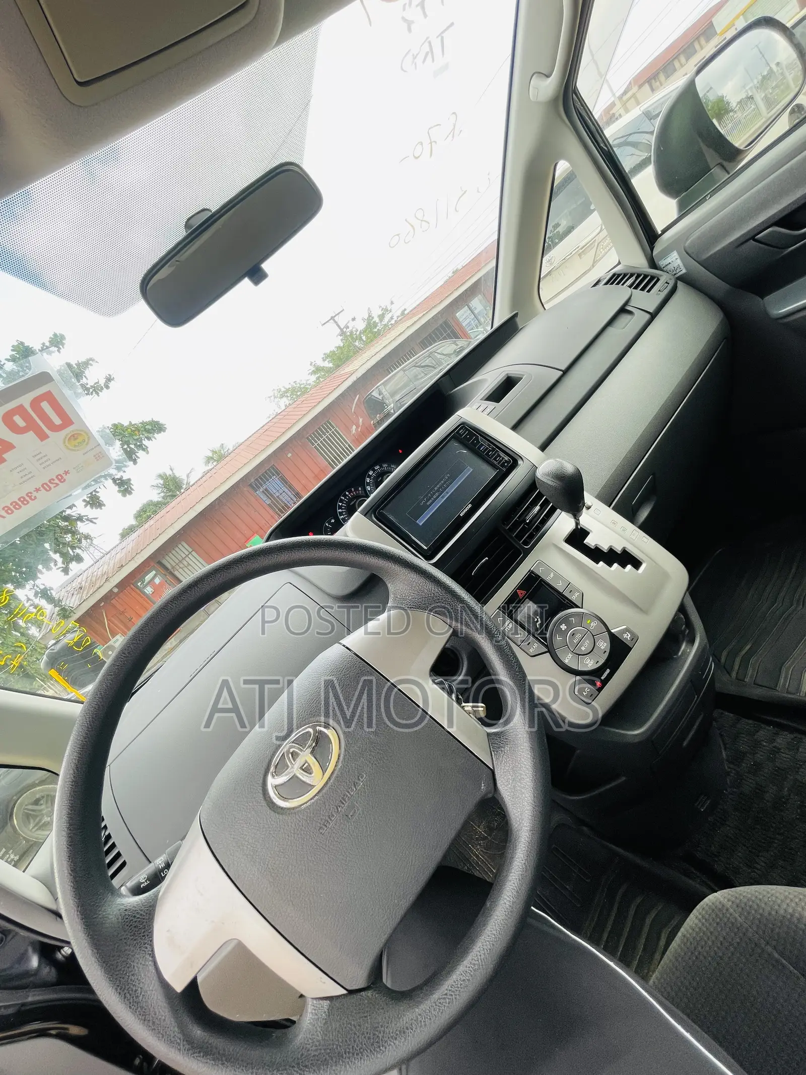 Toyota Voxy 2010 Black