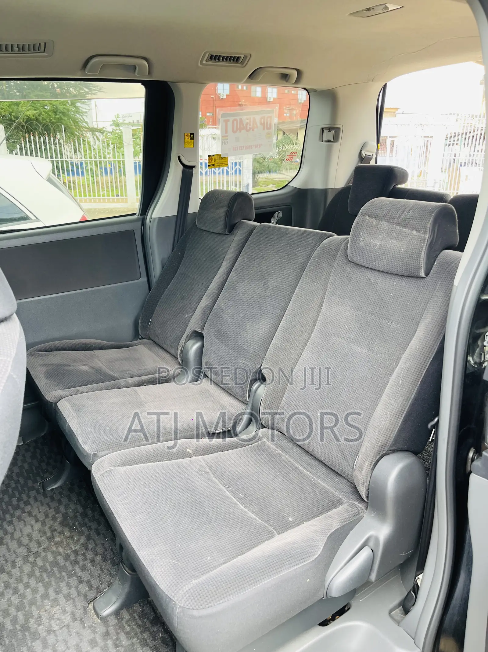 Toyota Voxy 2010 Black