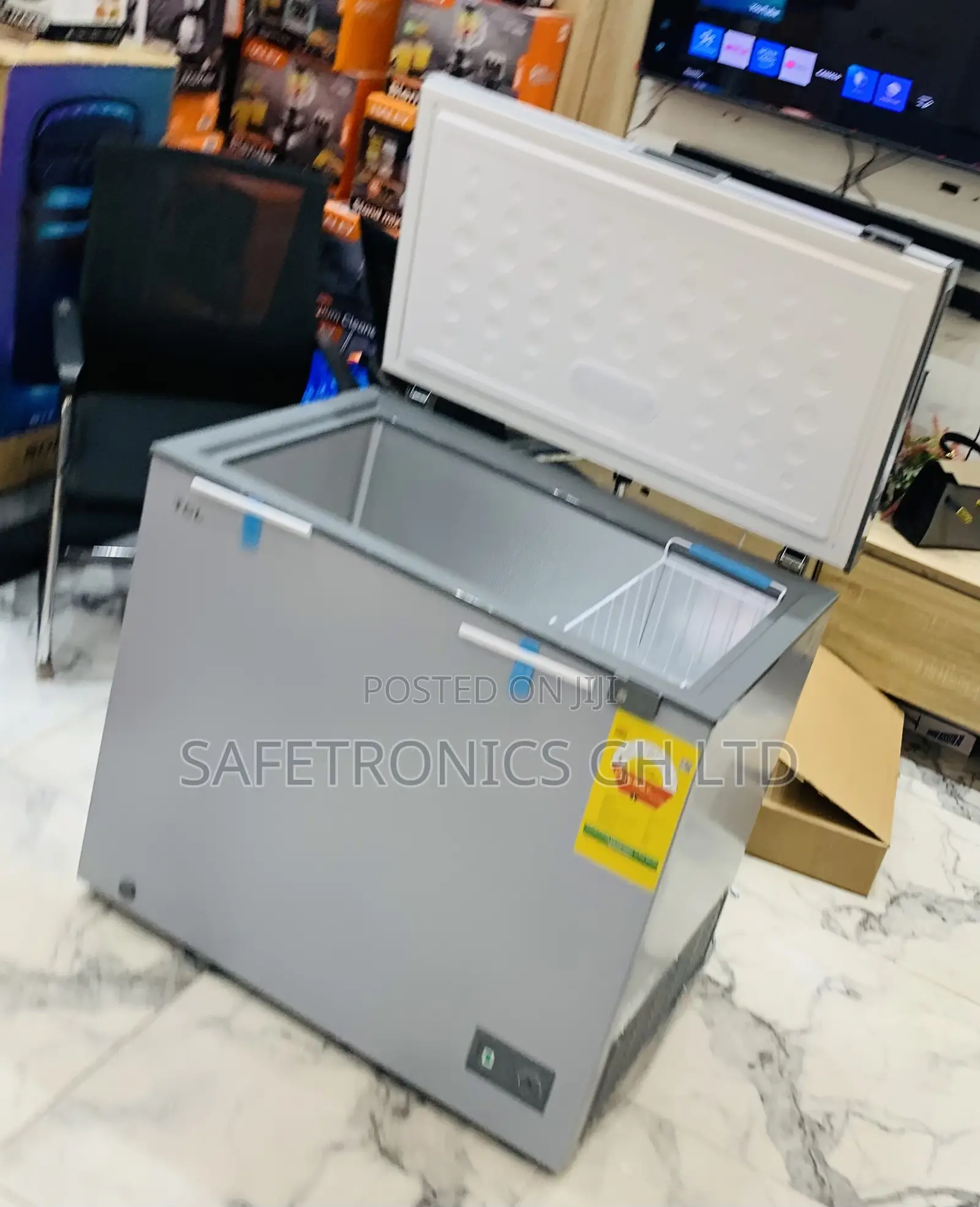 Neatly Boxed TCL 200l F257cfsl Chest Freezer