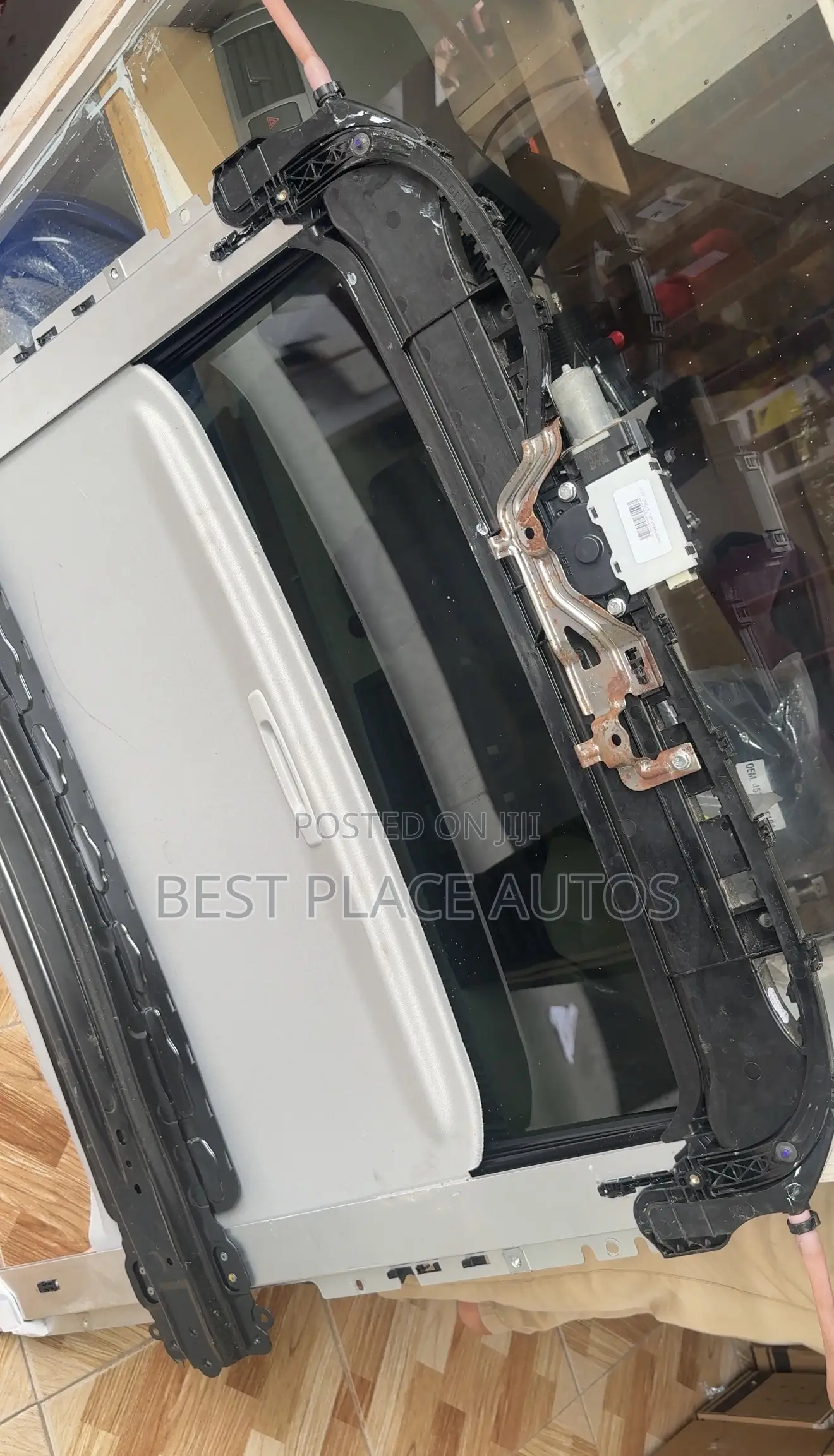 Toyota Rav4 2024 Sunroof Glass