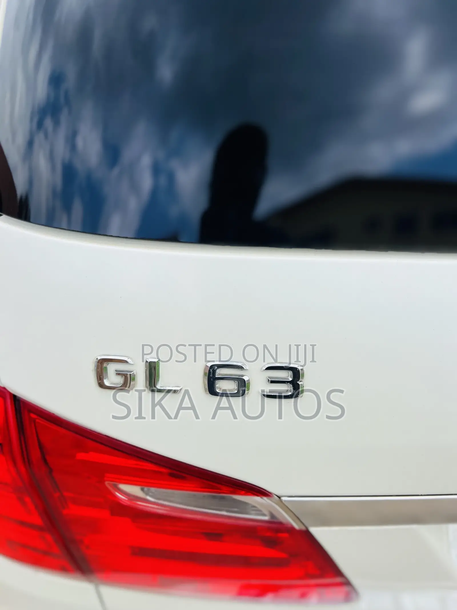 Mercedes-Benz GL-Class GL63 AMG 4dr SUV AWD (5.5L 8cyl Turbo 7A) 2015