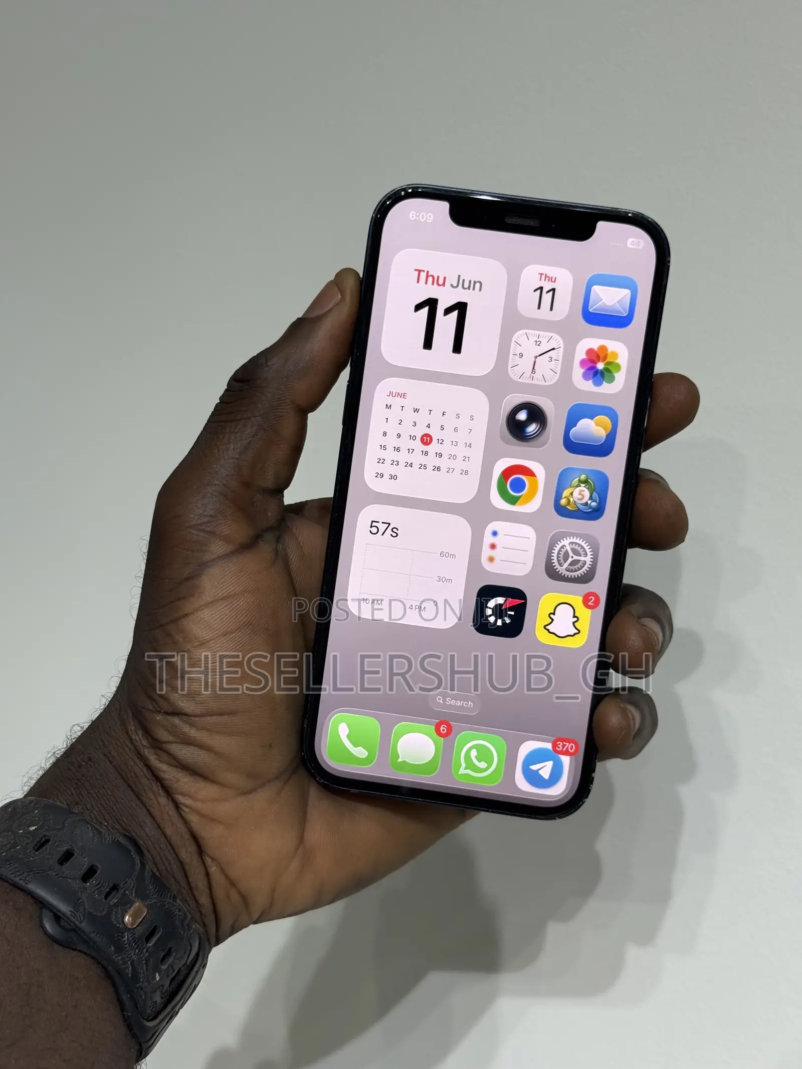 Apple iPhone 12 64 GB Black