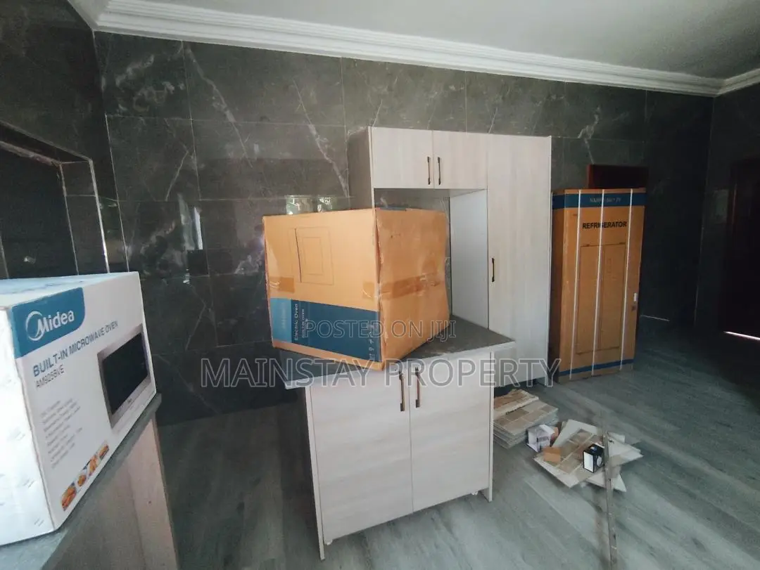 4bdrm Townhouse / Terrace in Mainstay Estates, East Legon for rent
