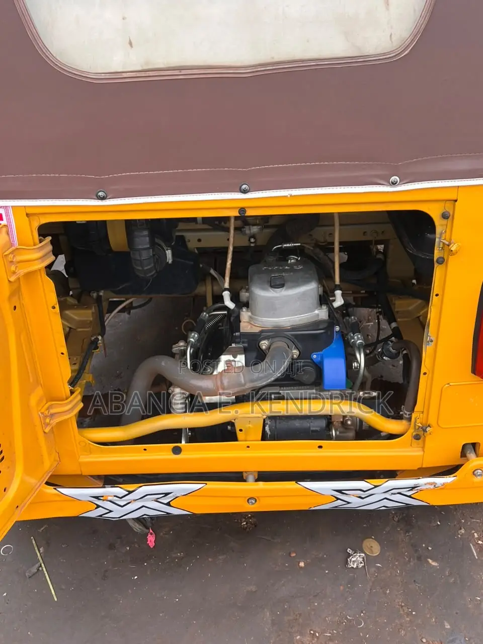 Bajaj RE 2025 Yellow