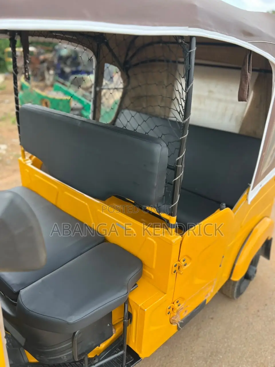 Bajaj RE 2025 Yellow