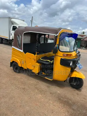 Bajaj RE 2025 Yellow