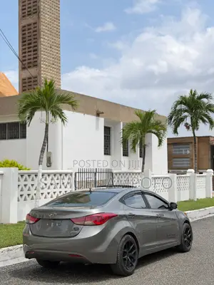 Hyundai Elantra Limited Sedan FWD (1.8L 4cyl 6A) 2013 Gray