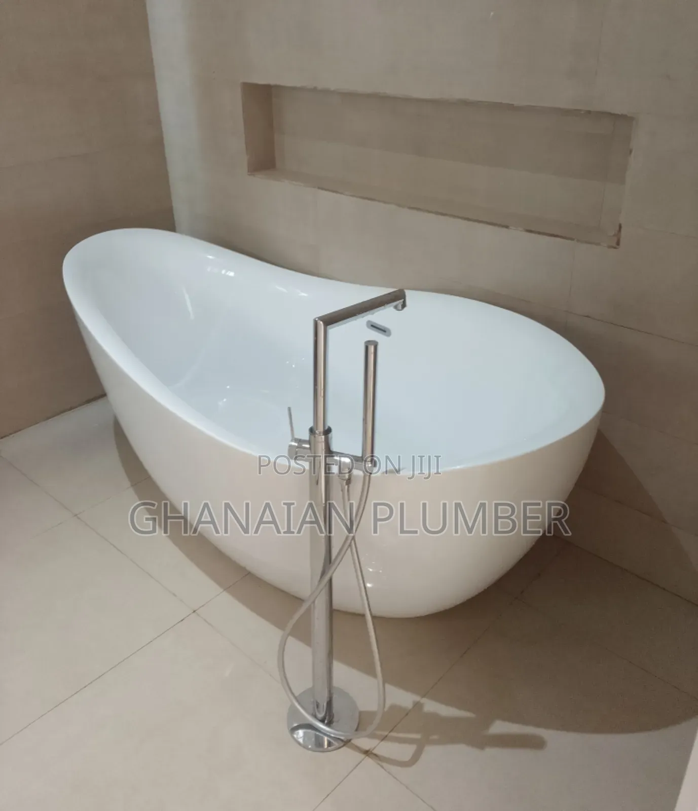 Professional Plumber With Great Expertise
