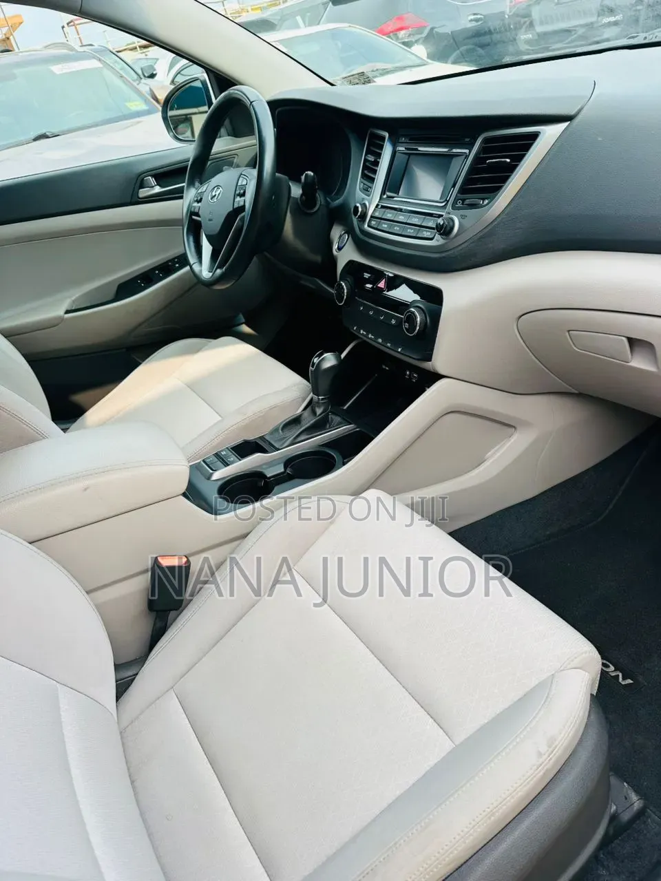 Hyundai Tucson 2017 White
