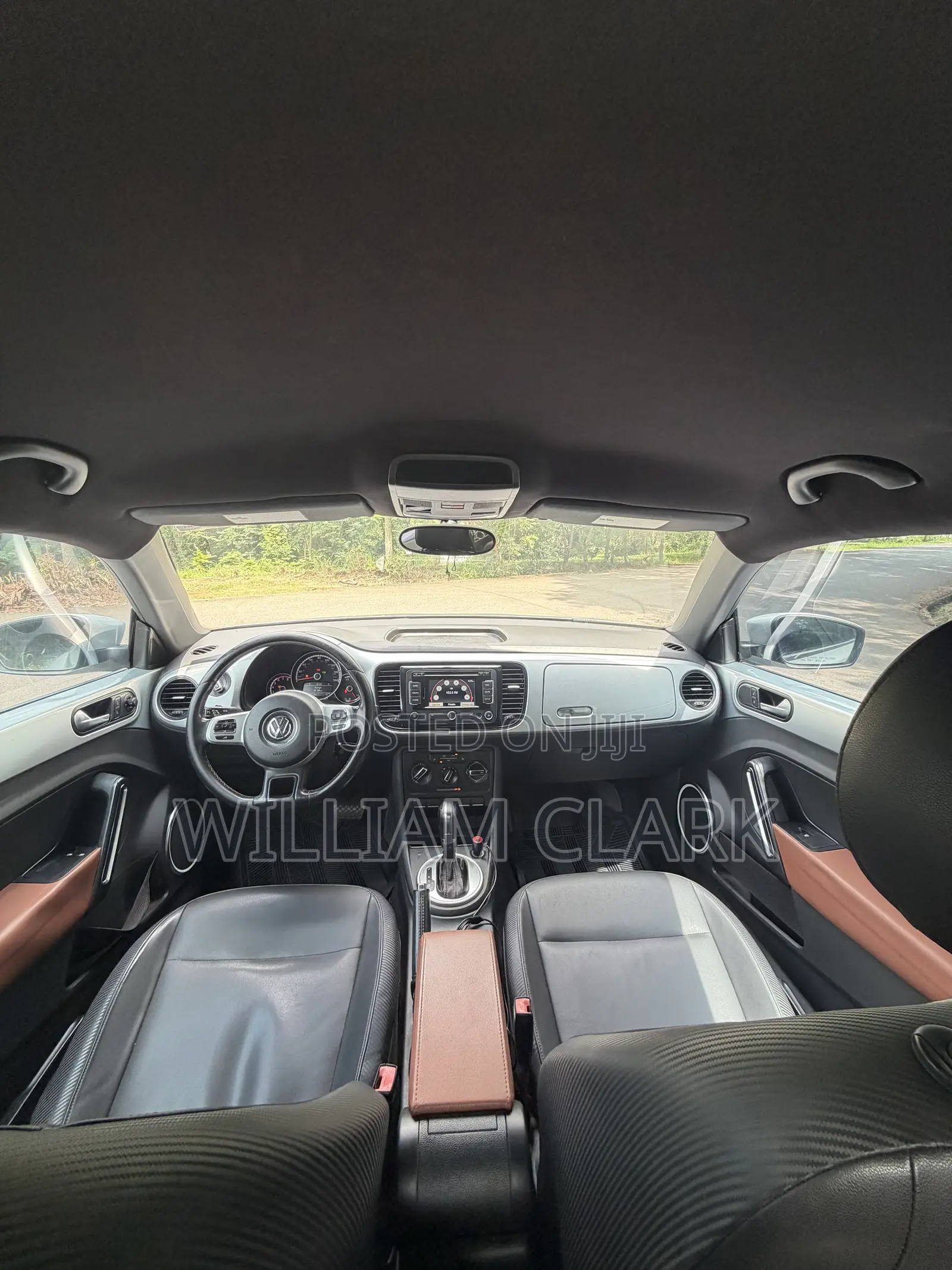 Volkswagen Beetle 1.8T 2dr Hatchback (1.8L 4cyl Turbo 5M) 2015 Gray