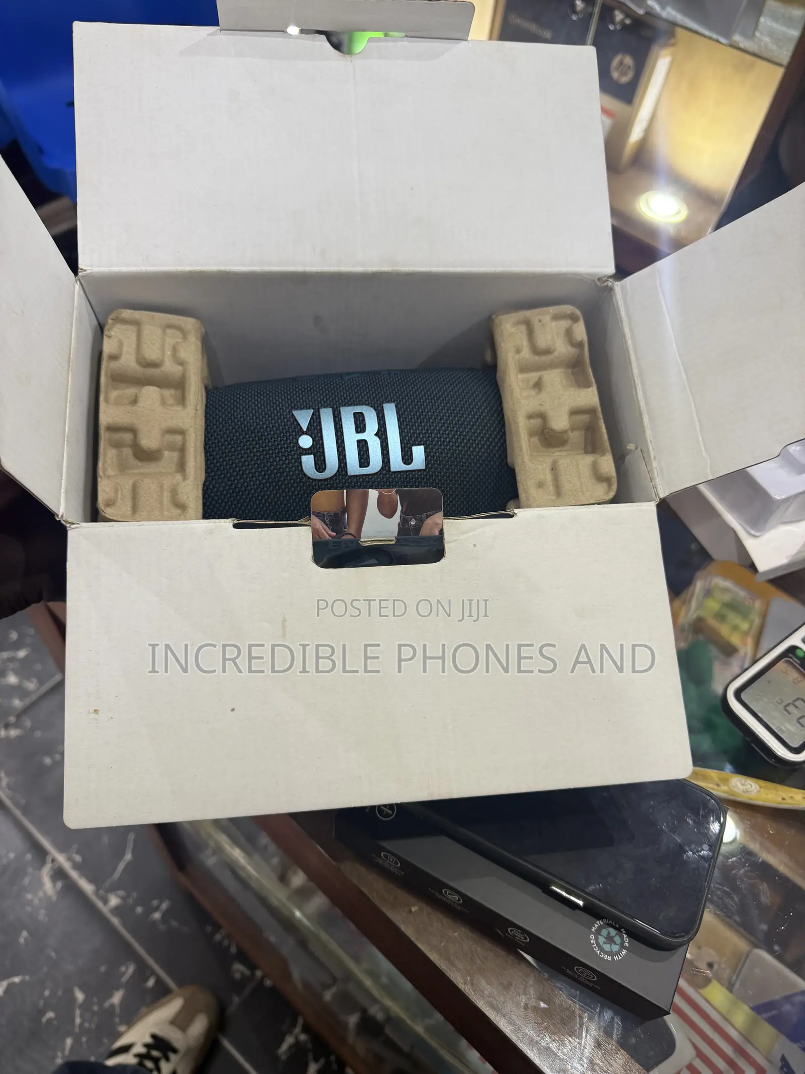 JBL Charge 6 Used