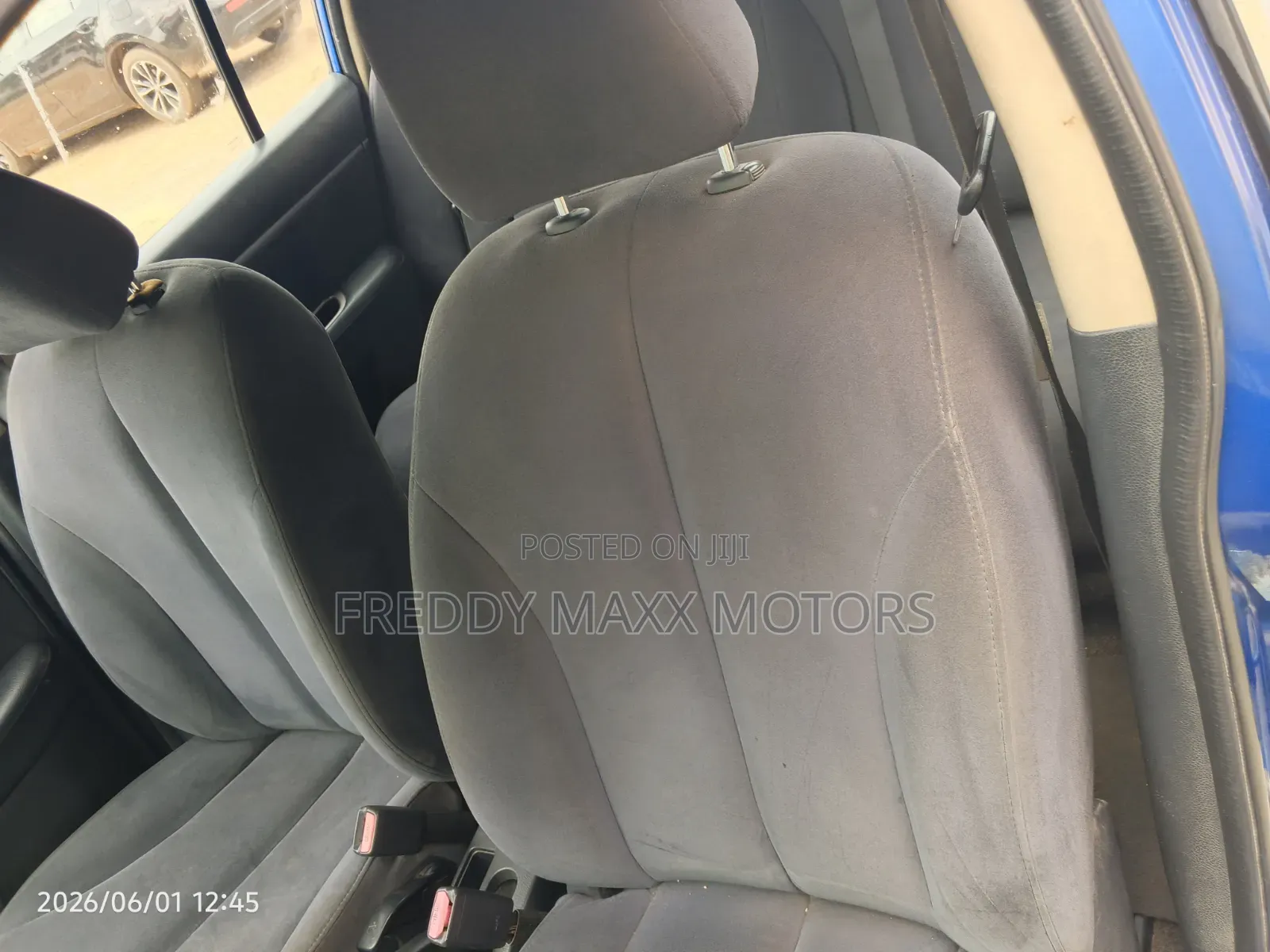 Nissan Versa 2007 Blue