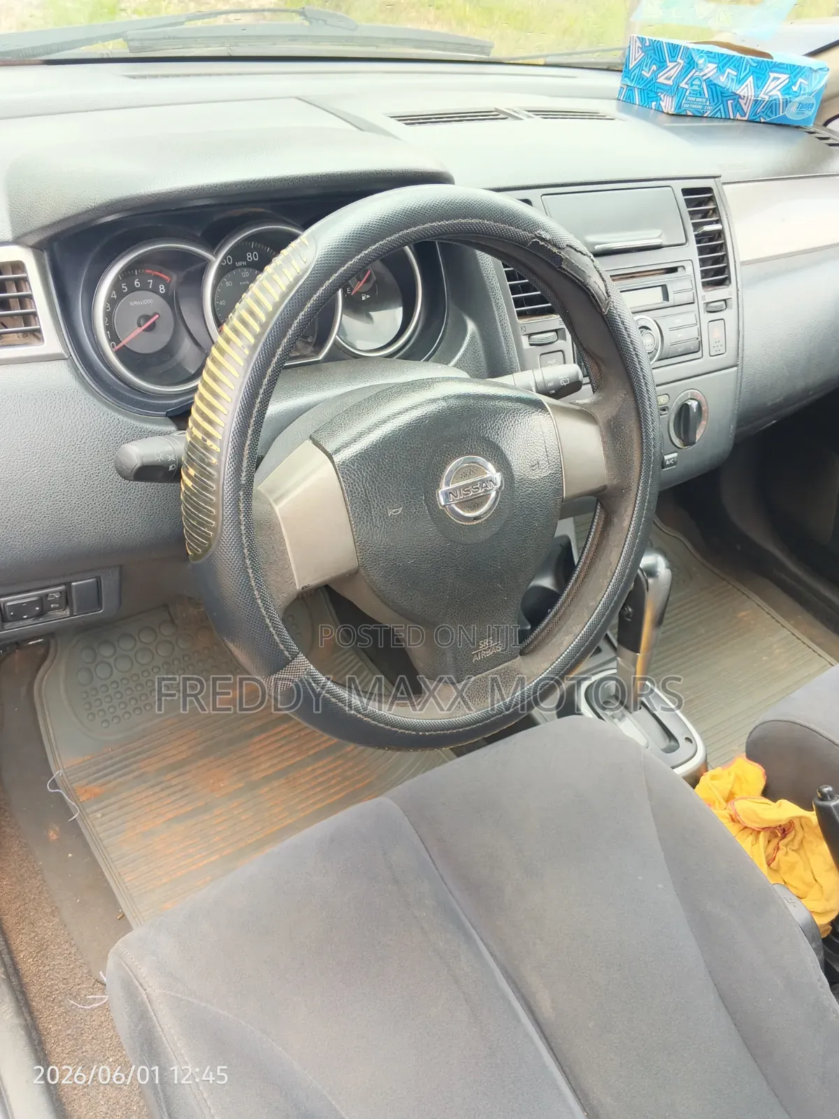 Nissan Versa 2007 Blue