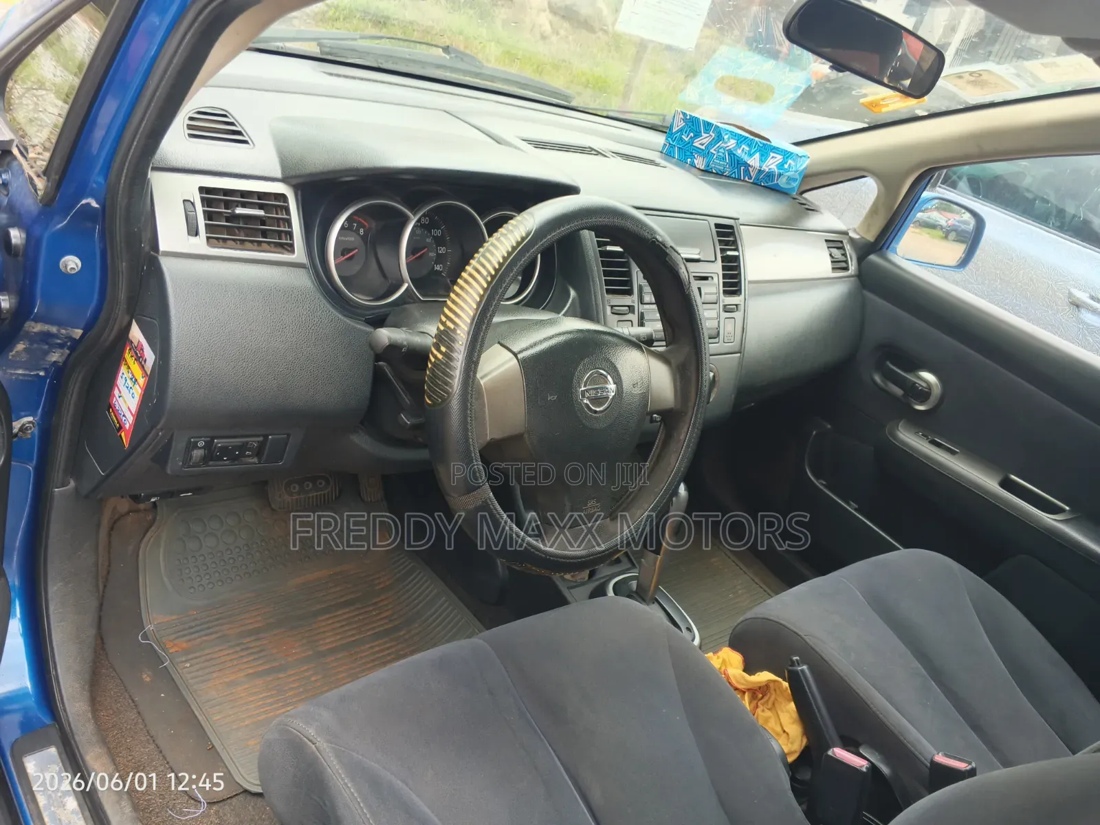 Nissan Versa 2007 Blue