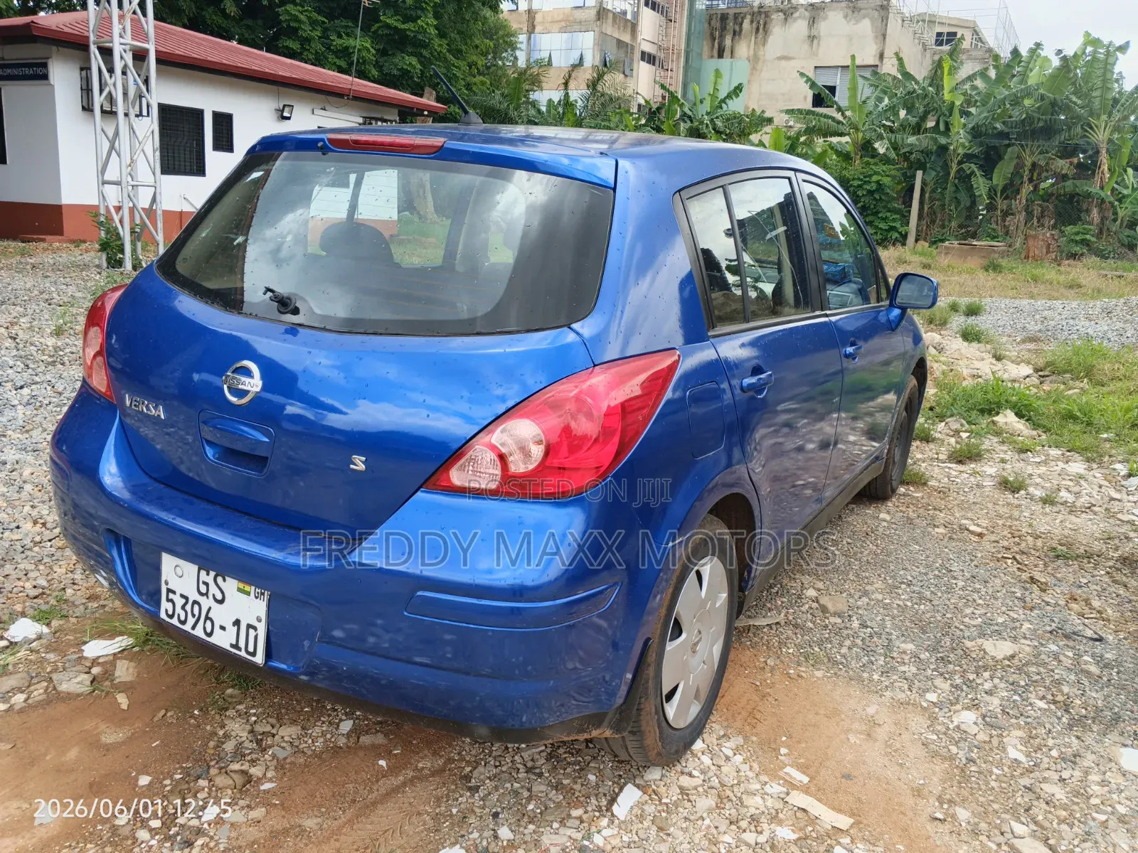 Nissan Versa 2007 Blue