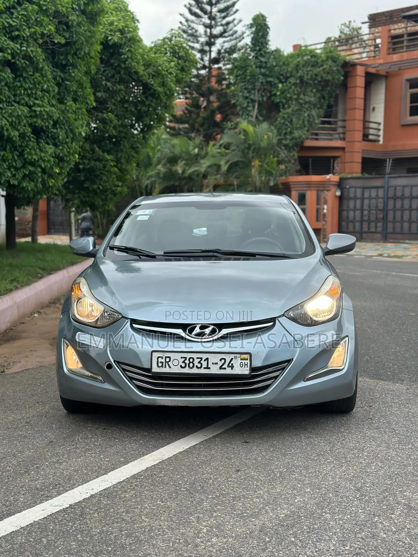 Hyundai Elantra Limited Sedan FWD (1.8L 4cyl 6A) 2016 Teal