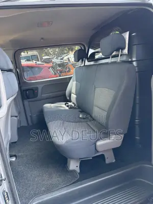 Hyundai H1 2014 Gray